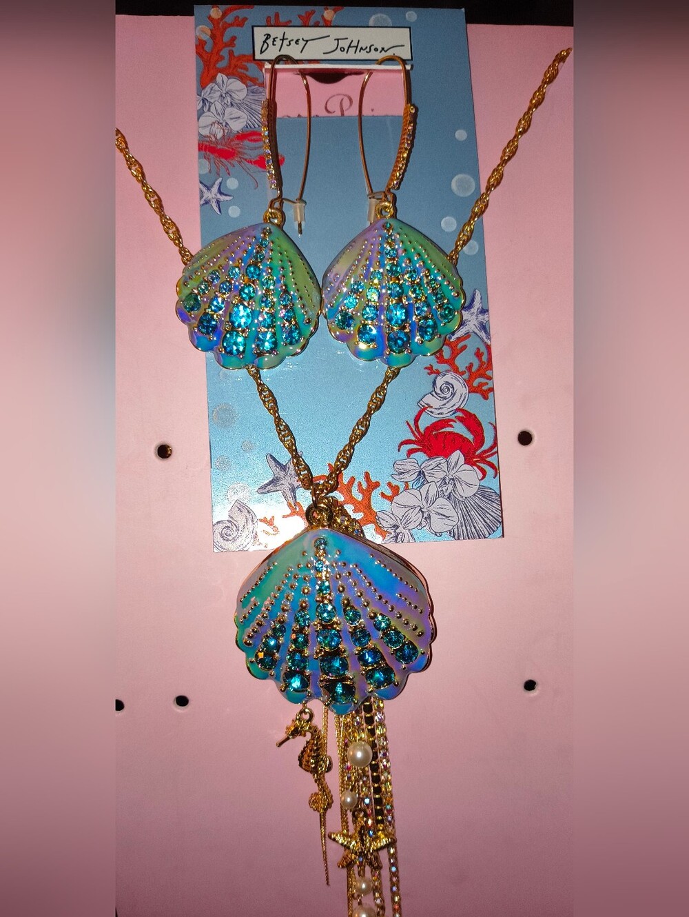 Betsey Johnson Seashell Pendant Dangle Charms Long Necklace and Earring set